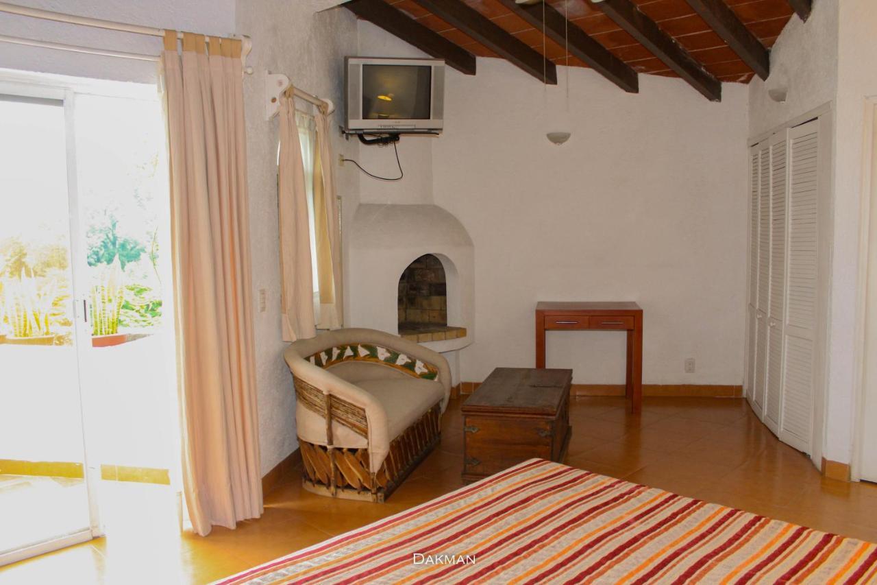 Hotel Casa Pinon Tepoztlan Bagian luar foto