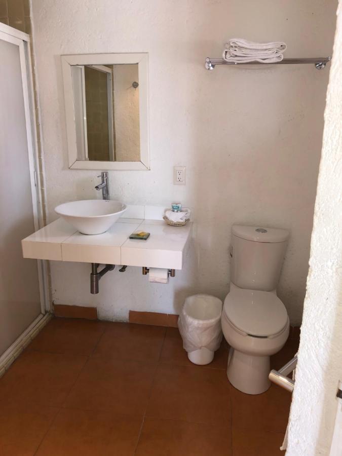 Hotel Casa Pinon Tepoztlan Bagian luar foto